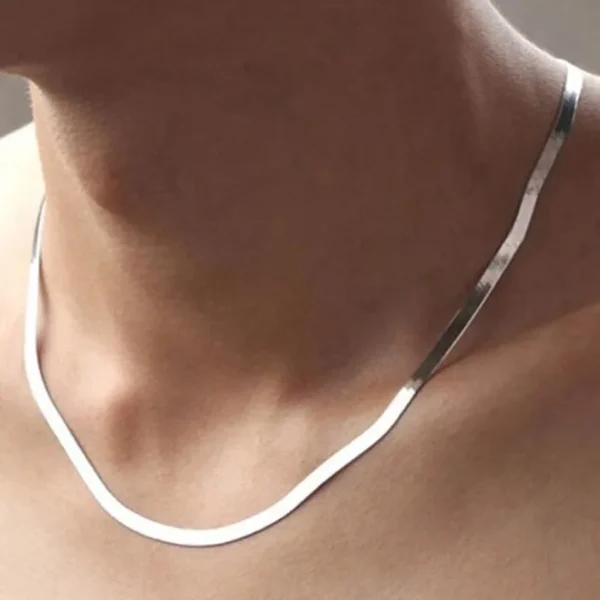 Elegance Edge